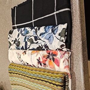 J Jill Infinity Scarves Floral Plaid Knitted